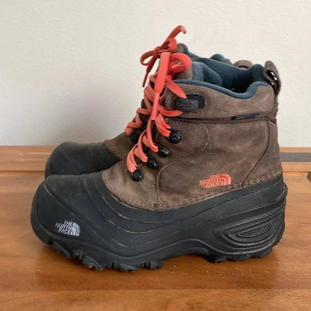 The North Face Kids Waterproof Snow Boots Size 2